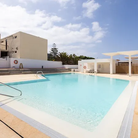 아파트 Home2book Cozy Apt, Pool & Terrace, Las Americas 아로나